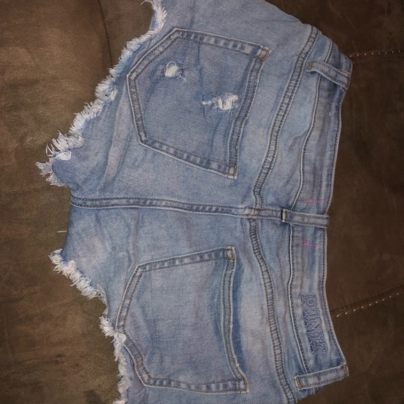 Shorts - Picture 2 of 2